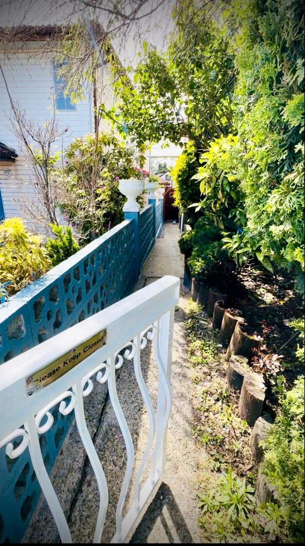 Petite Main Street Haven Leilighet Vancouver Eksteriør bilde